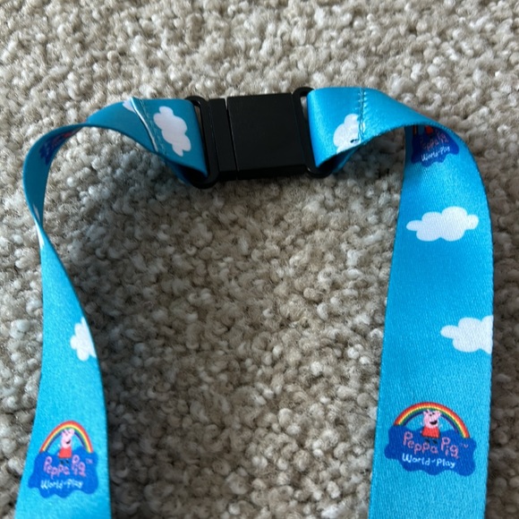 Peppa Pig Stuffies & Carabiner Necklace - Picture 9 of 9